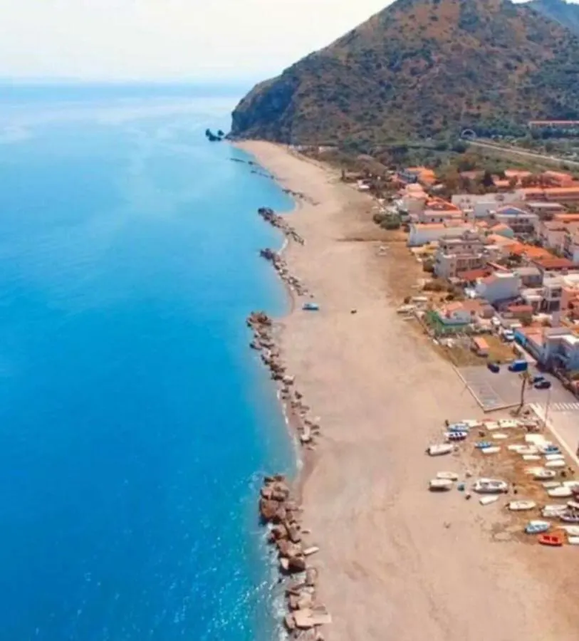 Holiday home Casa Vacanze Sabbie Di Giove Patti Italy