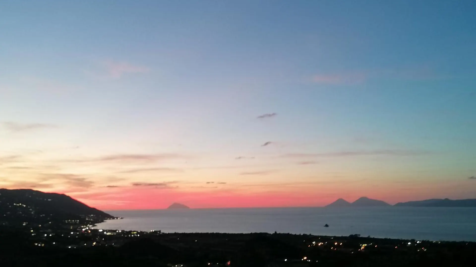 Casa Vacanze Sabbie Di Giove Patti Italy